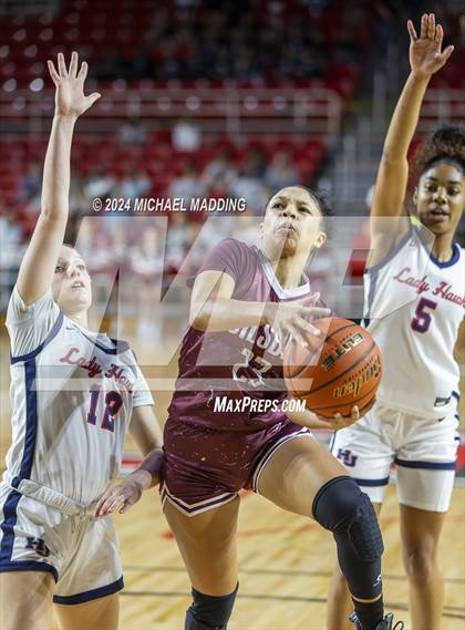 Thumbnail 1 in Hardin-Jefferson vs. Silsbee photogallery.