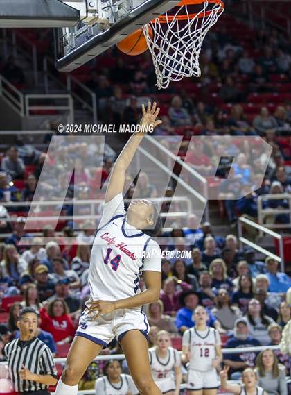Thumbnail 3 in Hardin-Jefferson vs. Silsbee photogallery.