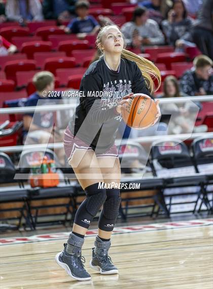 Thumbnail 2 in Hardin-Jefferson vs. Silsbee photogallery.