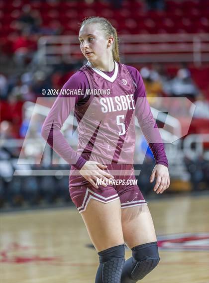 Thumbnail 1 in Hardin-Jefferson vs. Silsbee photogallery.
