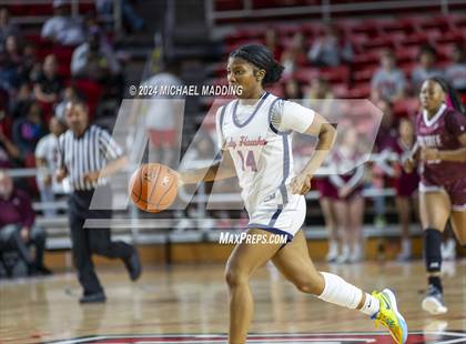 Thumbnail 1 in Hardin-Jefferson vs. Silsbee photogallery.