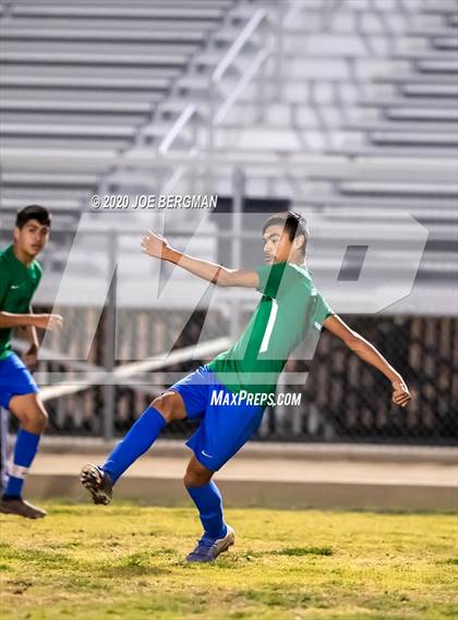 Thumbnail 1 in Mission Oak @ Highland (CIF CS D3 Quarterfinal)  photogallery.