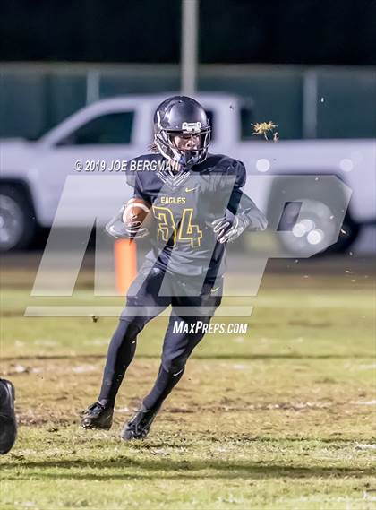Thumbnail 3 in Central Valley Christian @ Bakersfield Christian (CIF CS D3 Final) photogallery.