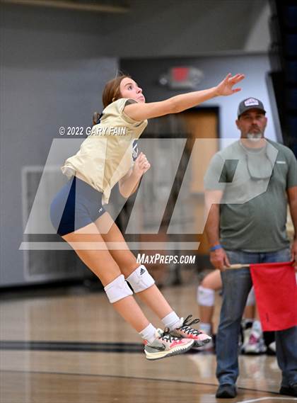 Thumbnail 2 in Bradley Central @ Soddy Daisy photogallery.