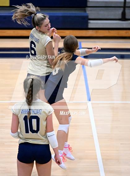 Thumbnail 2 in Bradley Central @ Soddy Daisy photogallery.