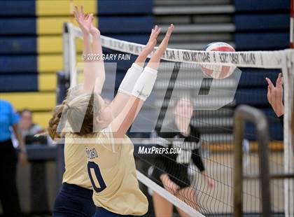 Thumbnail 2 in Bradley Central @ Soddy Daisy photogallery.