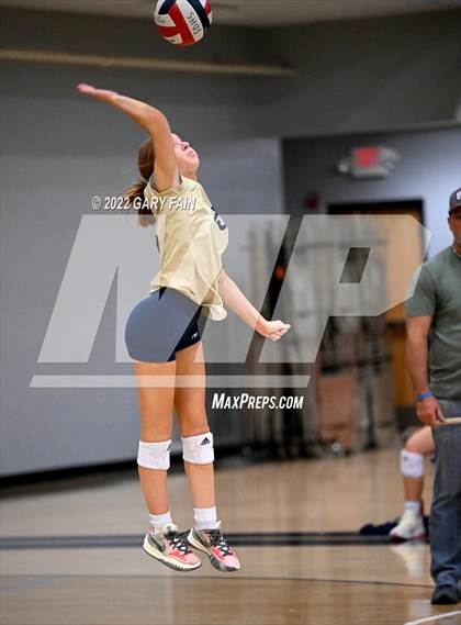 Thumbnail 1 in Bradley Central @ Soddy Daisy photogallery.