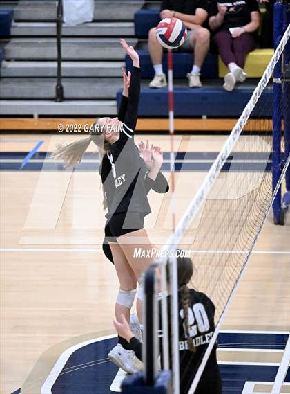 Thumbnail 2 in Bradley Central @ Soddy Daisy photogallery.