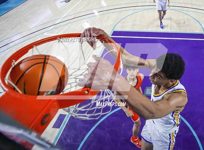 Thumbnail 2 in Whitney Young vs North Little Rock (City of Palms Classic) photogallery.