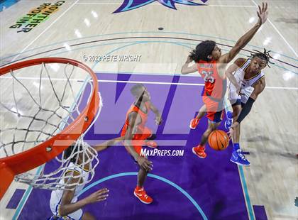 Thumbnail 1 in Whitney Young vs North Little Rock (City of Palms Classic) photogallery.