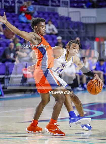 Thumbnail 1 in Whitney Young vs North Little Rock (City of Palms Classic) photogallery.