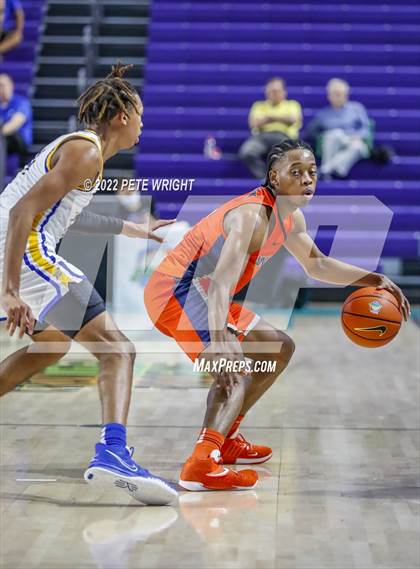 Thumbnail 3 in Whitney Young vs North Little Rock (City of Palms Classic) photogallery.