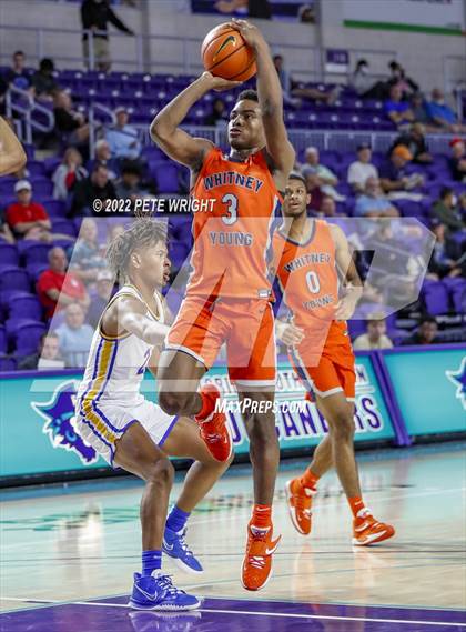 Thumbnail 1 in Whitney Young vs North Little Rock (City of Palms Classic) photogallery.