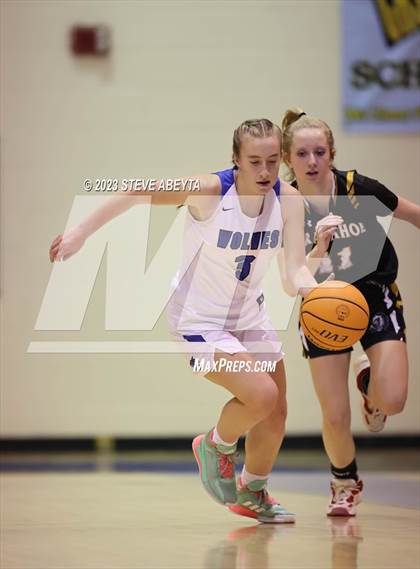 Thumbnail 2 in Arapahoe @ Grandview photogallery.