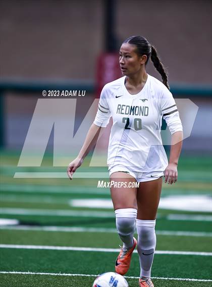 Thumbnail 2 in Redmond vs. North Creek photogallery.