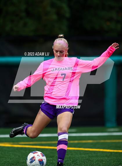 Thumbnail 3 in Redmond vs. North Creek photogallery.