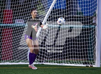 Thumbnail 3 in Redmond vs. North Creek photogallery.