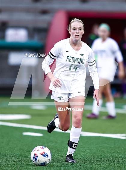 Thumbnail 2 in Redmond vs. North Creek photogallery.