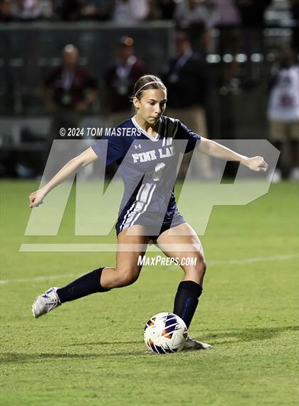 Thumbnail 2 in Pine Lake Prep @ Seaforth (NCHSAA 2A Championship) photogallery.