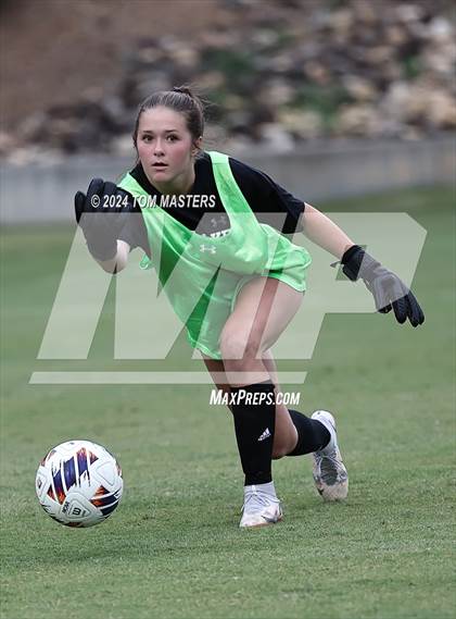 Thumbnail 2 in Pine Lake Prep @ Seaforth (NCHSAA 2A Championship) photogallery.