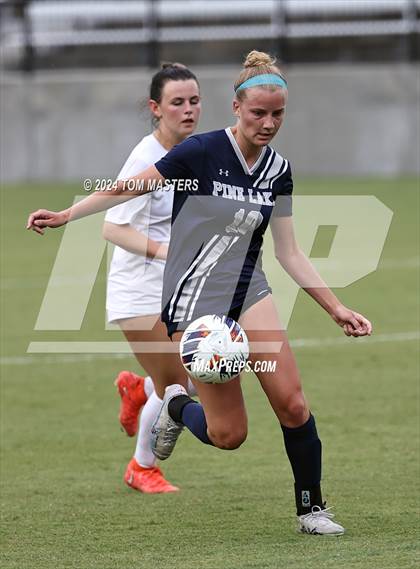 Thumbnail 3 in Pine Lake Prep @ Seaforth (NCHSAA 2A Championship) photogallery.