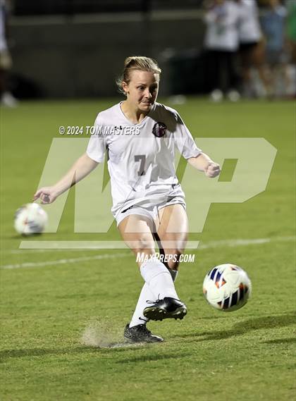 Thumbnail 2 in Pine Lake Prep @ Seaforth (NCHSAA 2A Championship) photogallery.