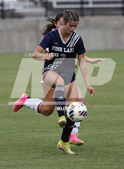Thumbnail 2 in Pine Lake Prep @ Seaforth (NCHSAA 2A Championship) photogallery.