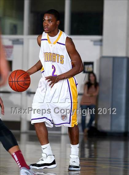 Thumbnail 2 in Lynwood vs. Downey photogallery.