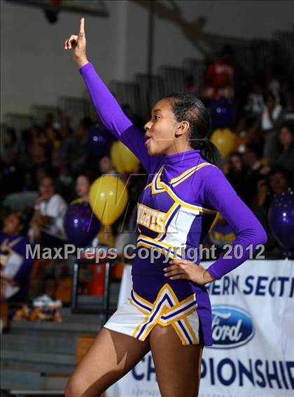 Thumbnail 1 in Lynwood vs. Downey photogallery.