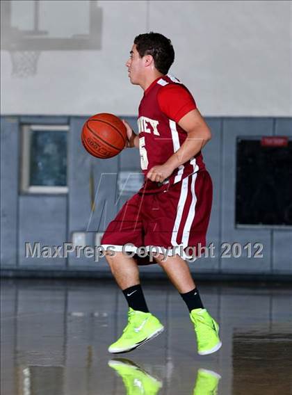 Thumbnail 2 in Lynwood vs. Downey photogallery.