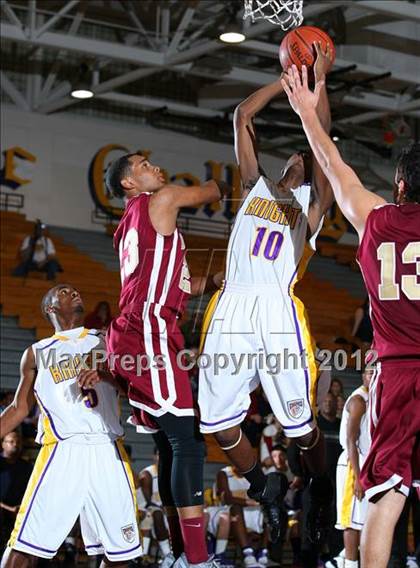 Thumbnail 1 in Lynwood vs. Downey photogallery.
