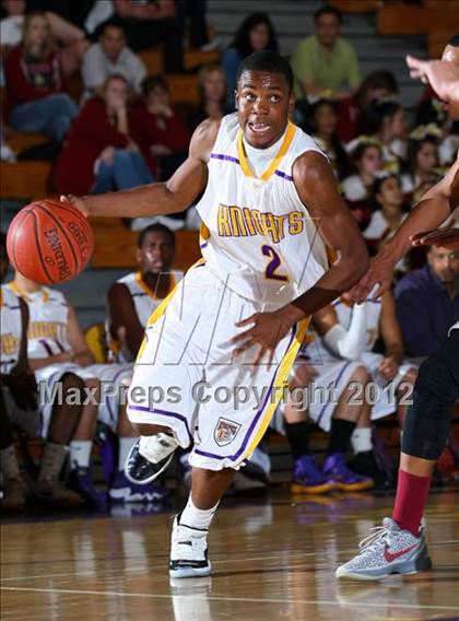 Thumbnail 1 in Lynwood vs. Downey photogallery.