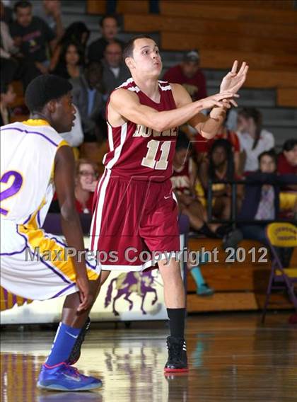 Thumbnail 2 in Lynwood vs. Downey photogallery.