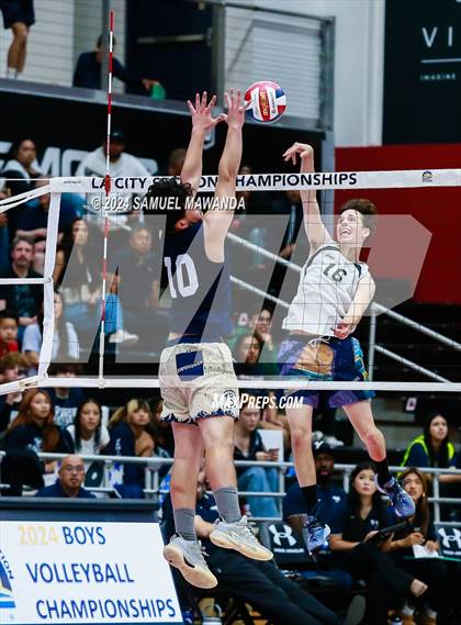 Thumbnail 1 in Birmingham vs Venice (CIF LAS D1 Final) photogallery.