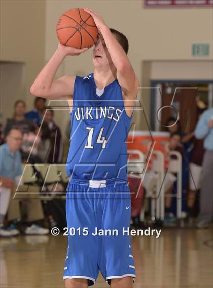 Thumbnail 3 in Irvington @ Rancho Mirage (MaxPreps Holiday Classic) photogallery.