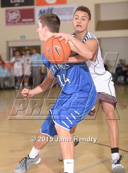 Thumbnail 2 in Irvington @ Rancho Mirage (MaxPreps Holiday Classic) photogallery.