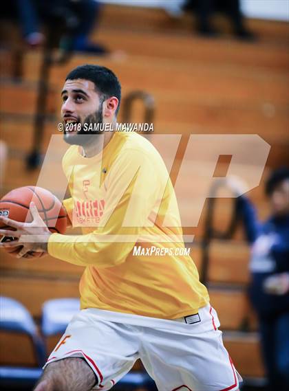 Thumbnail 3 in Fairfax vs  Poly (17th Annual Rose City Roundball Classic) photogallery.