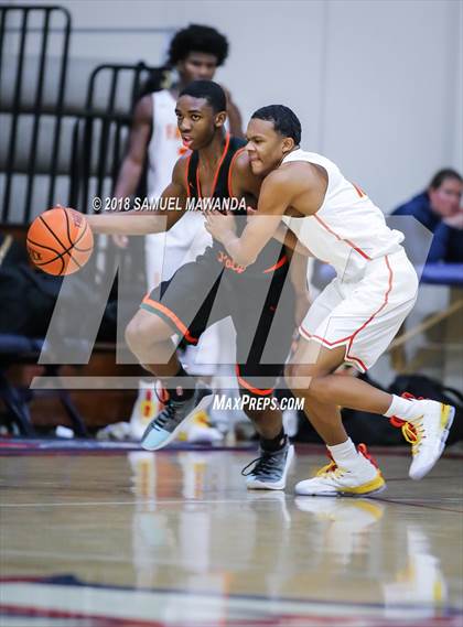Thumbnail 1 in Fairfax vs  Poly (17th Annual Rose City Roundball Classic) photogallery.