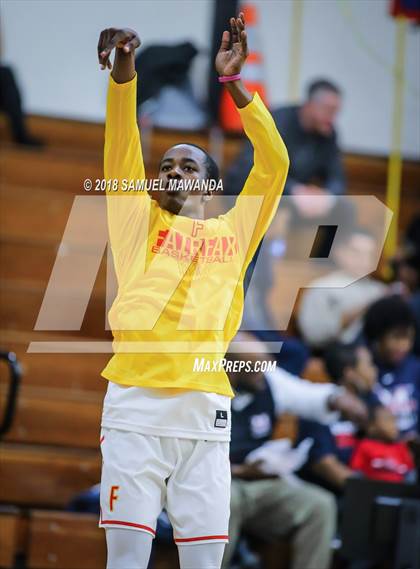 Thumbnail 2 in Fairfax vs  Poly (17th Annual Rose City Roundball Classic) photogallery.