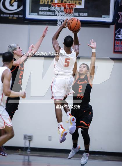 Thumbnail 3 in Fairfax vs  Poly (17th Annual Rose City Roundball Classic) photogallery.