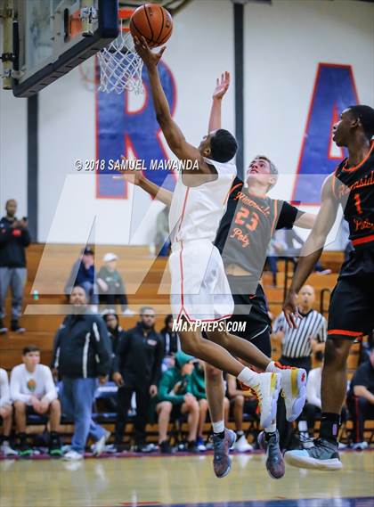 Thumbnail 2 in Fairfax vs  Poly (17th Annual Rose City Roundball Classic) photogallery.
