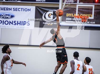 Thumbnail 1 in Fairfax vs  Poly (17th Annual Rose City Roundball Classic) photogallery.