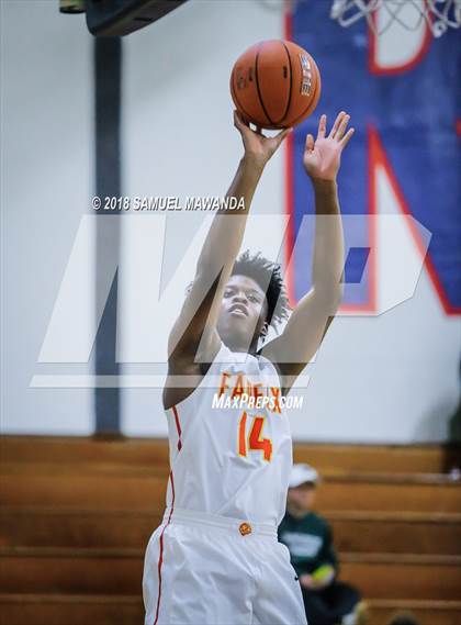 Thumbnail 2 in Fairfax vs  Poly (17th Annual Rose City Roundball Classic) photogallery.