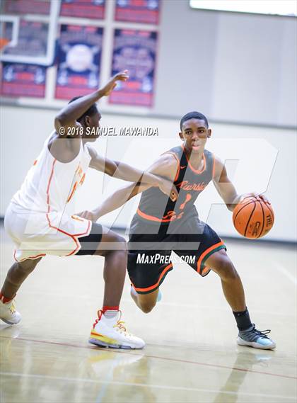 Thumbnail 1 in Fairfax vs  Poly (17th Annual Rose City Roundball Classic) photogallery.