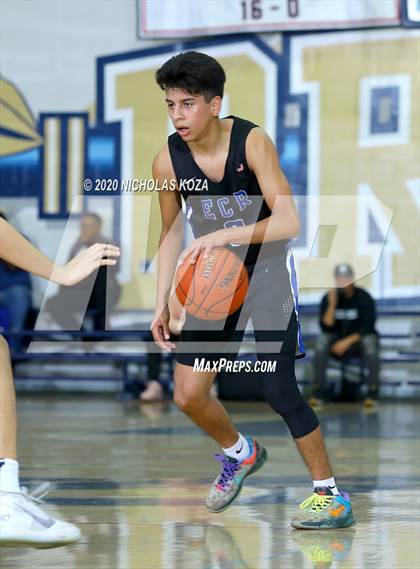 Thumbnail 2 in El Camino Real vs. St. John Bosco (Bosco Dream Showcase) photogallery.