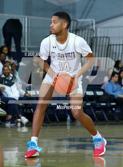 Thumbnail 2 in El Camino Real vs. St. John Bosco (Bosco Dream Showcase) photogallery.