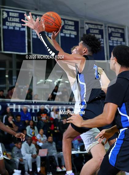 Thumbnail 2 in El Camino Real vs. St. John Bosco (Bosco Dream Showcase) photogallery.