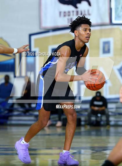 Thumbnail 3 in El Camino Real vs. St. John Bosco (Bosco Dream Showcase) photogallery.