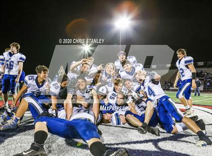 Thumbnail 2 in Snowflake vs Yuma Catholic (AIA 3A Final) photogallery.