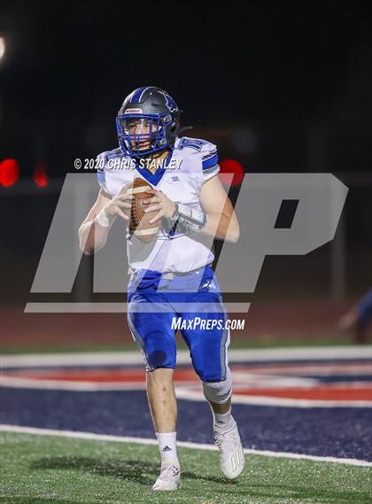 Thumbnail 2 in Snowflake vs Yuma Catholic (AIA 3A Final) photogallery.